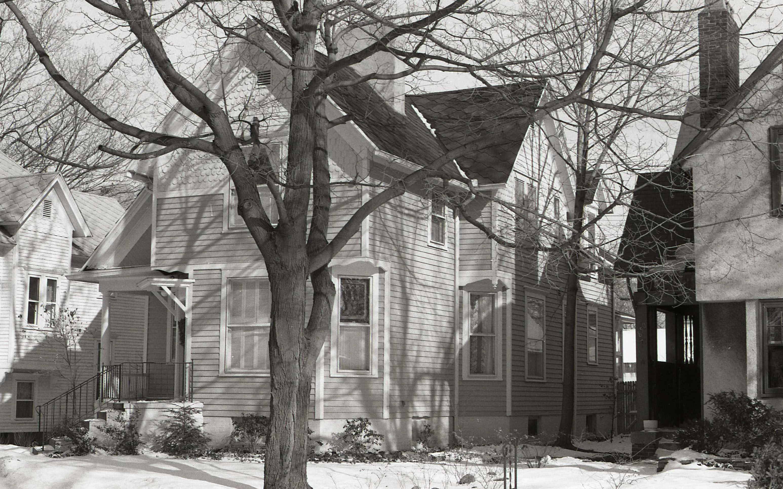 856 Forest Avenue